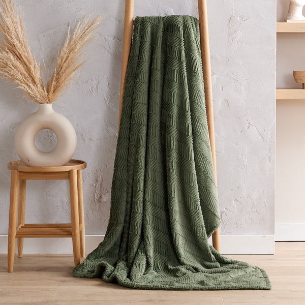 Olive Green Herringbone Pattern Faux Fur Sherpa Throw